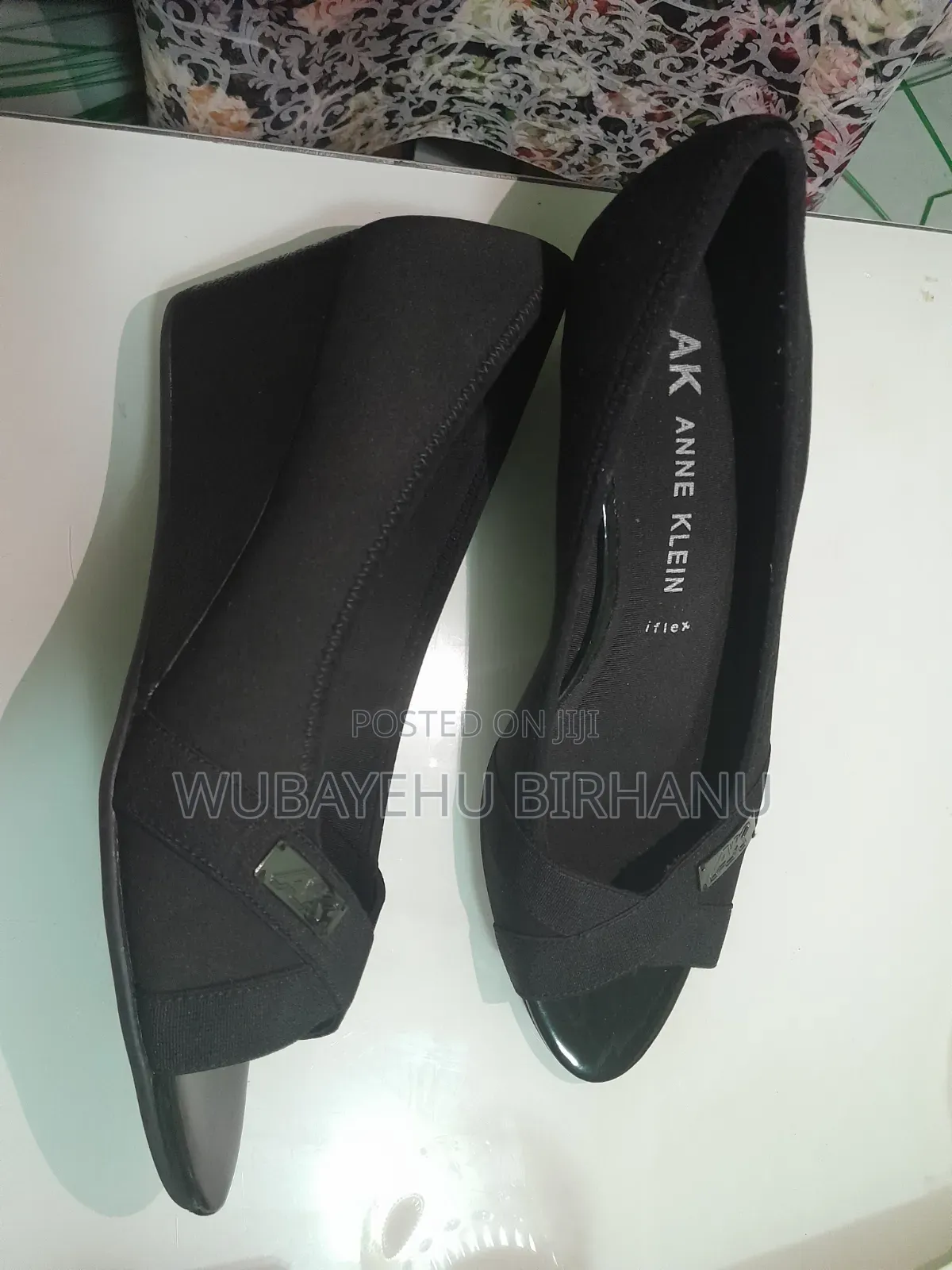 Anne Klein Iflex Wedge