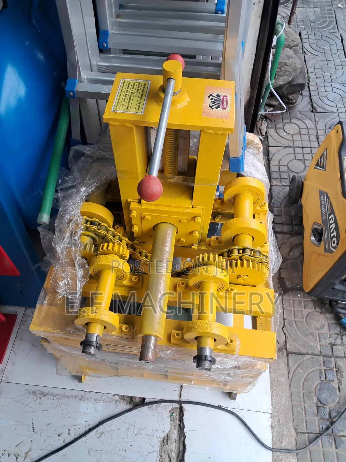 Bending Machine