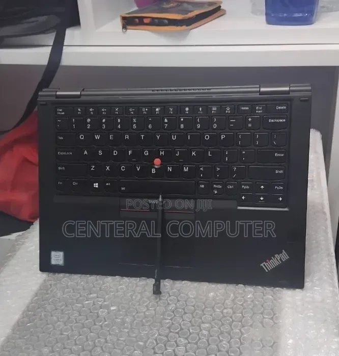 New Laptop Lenovo ThinkPad Yoga 16GB Intel Core i7 SSD 512GB