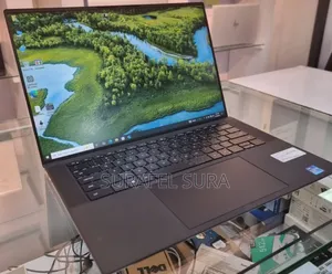 New Laptop Dell Precision 5560 16GB Intel Core i7 SSD 512GB