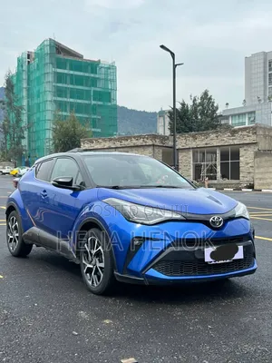 Toyota C-HR 2021 Blue