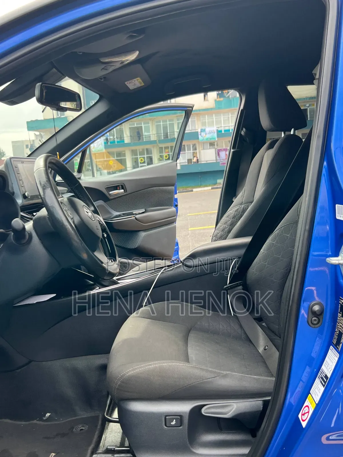 Toyota C-HR 2021 Blue