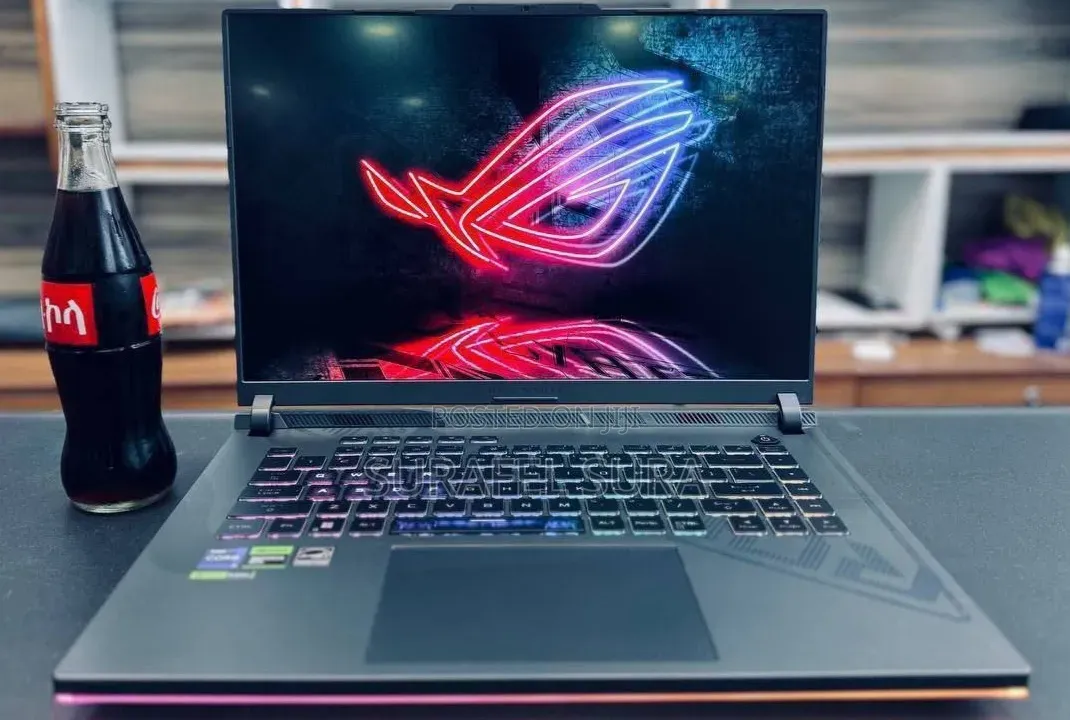 New Laptop Asus ROG Strix G16 16GB Intel Core i9 SSD 1T