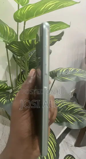 Samsung Galaxy M13 (India) 64 GB