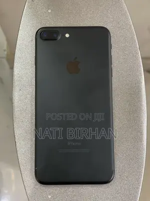 Apple iPhone 7 Plus 32 GB Black