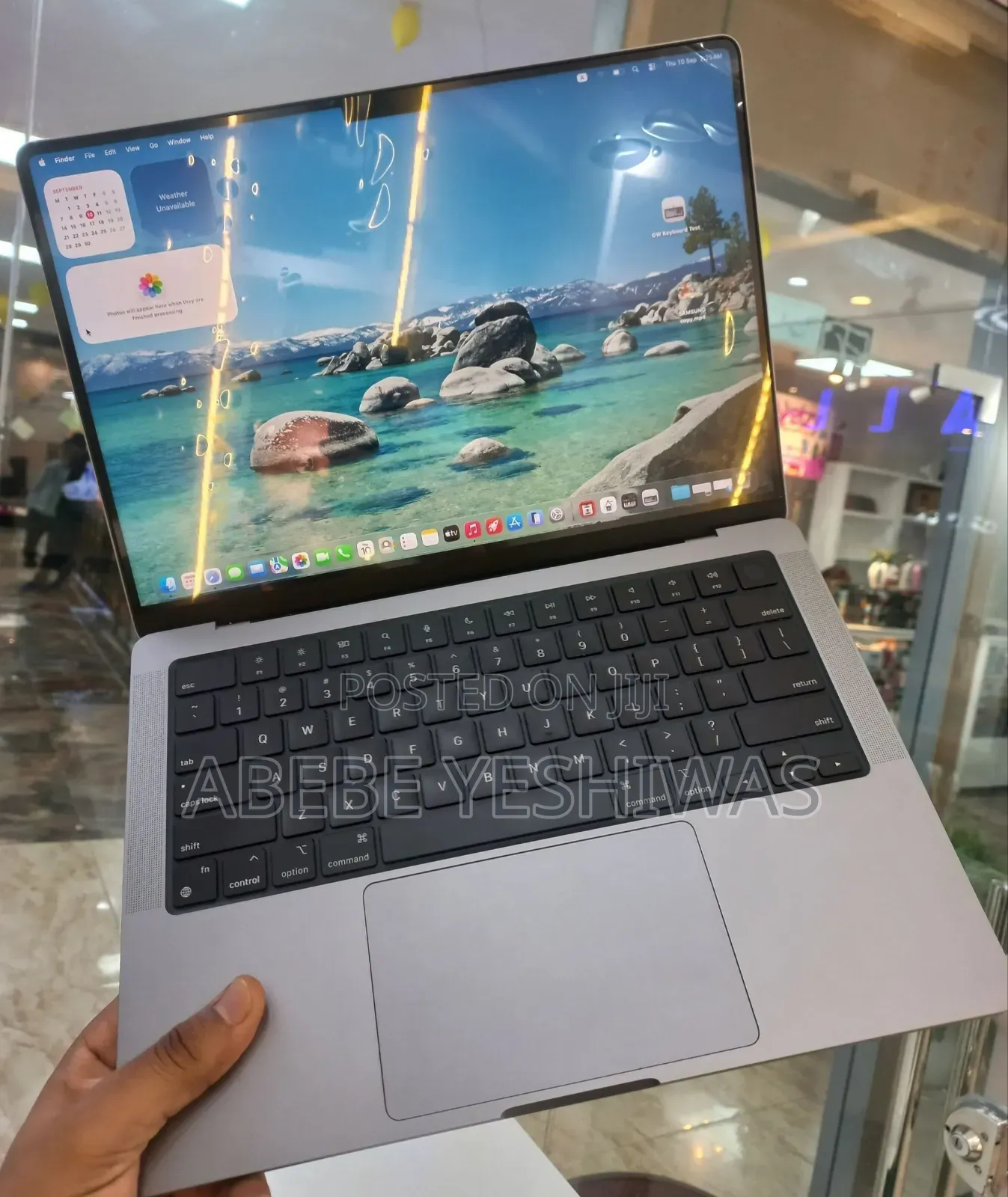New Laptop Apple MacBook Pro 2021 M1 16GB Apple M1 Pro SSD 512GB