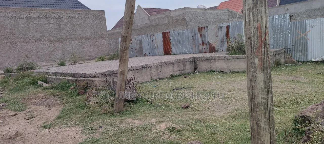 Furnished 7bdrm House in Bishoftu Dukem, Oromia-Finfinne for sale