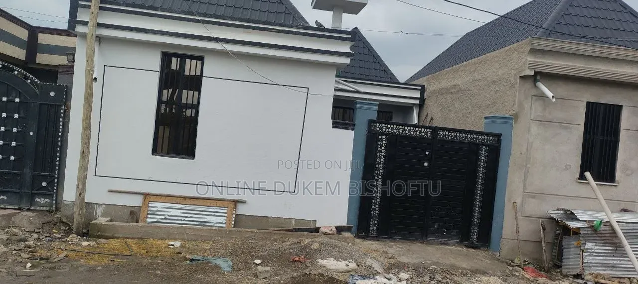 Furnished 7bdrm Villa in Bishoftu Dukem, Oromia-Finfinne for sale