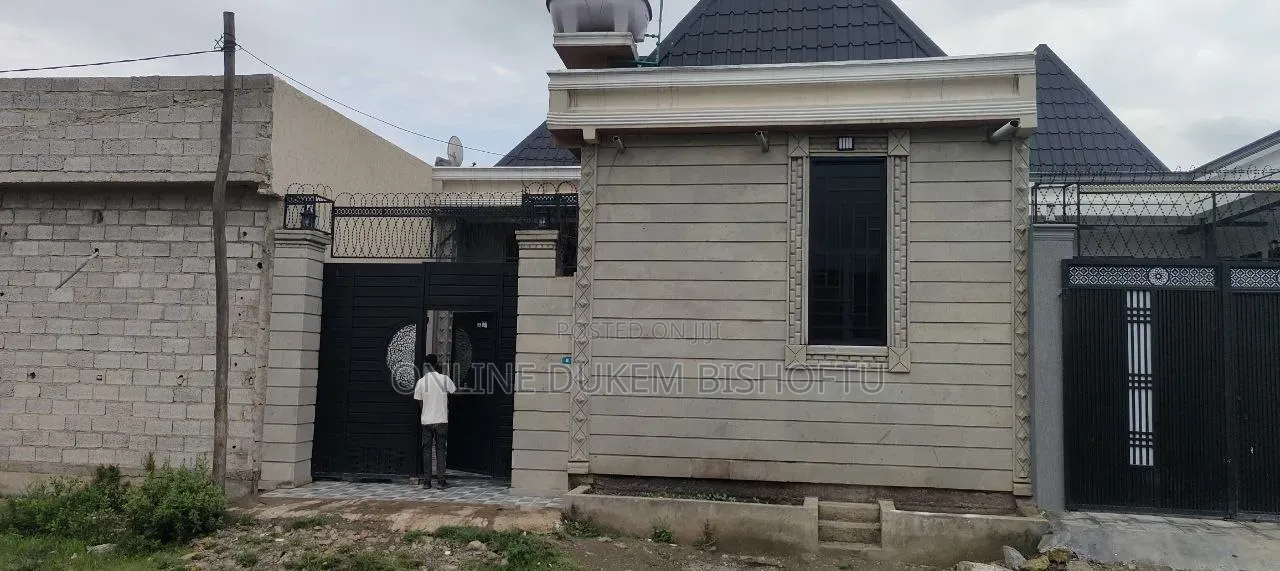 Furnished 7bdrm Villa in Bishoftu Dukem, Oromia-Finfinne for sale