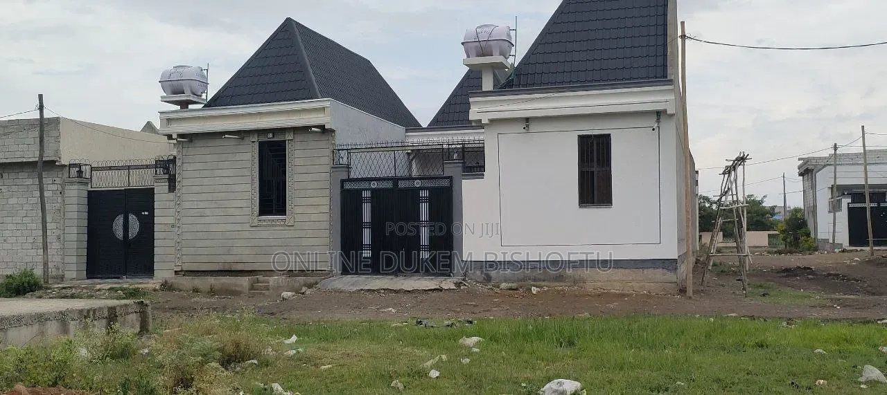 Furnished 7bdrm Villa in Bishoftu Dukem, Oromia-Finfinne for sale