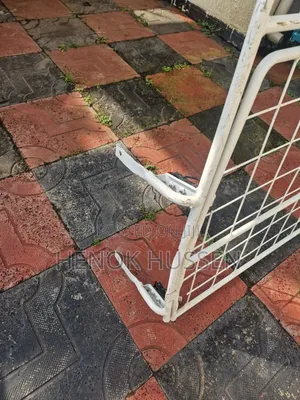 Cargo Barrier