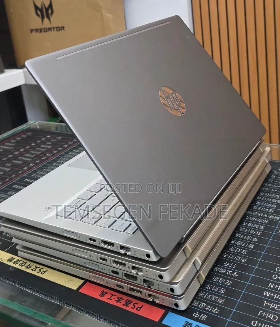 New Laptop HP Pavilion 14 8GB Intel Core i5 SSD 512GB