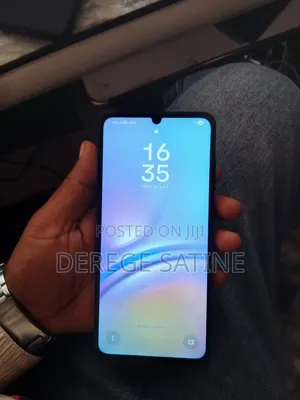 Samsung Galaxy A05 64 GB Black
