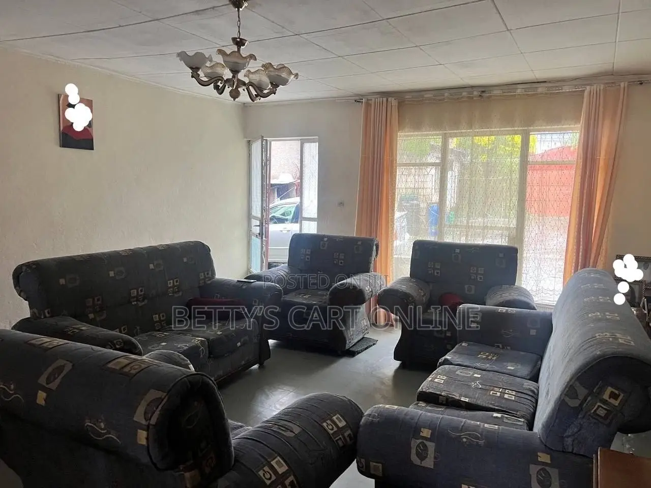 የ ሳሎን ሶፋ Sofa