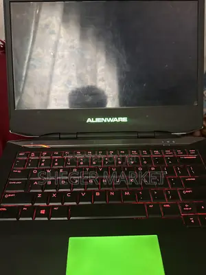 Laptop Alienware M15 r3 8GB Intel Core i7 HDD+SSD 1T