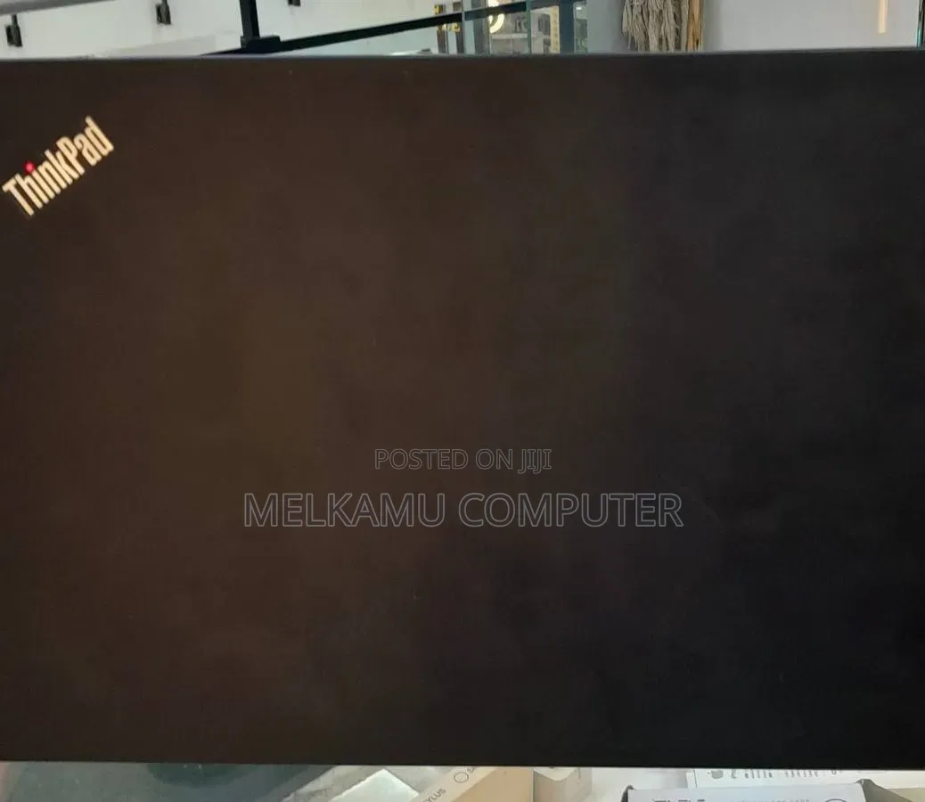 New Laptop Lenovo ThinkPad T490s 16GB Intel Core i5 SSD 512GB