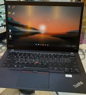 New Laptop Lenovo ThinkPad T490s 16GB Intel Core i5 SSD 512GB