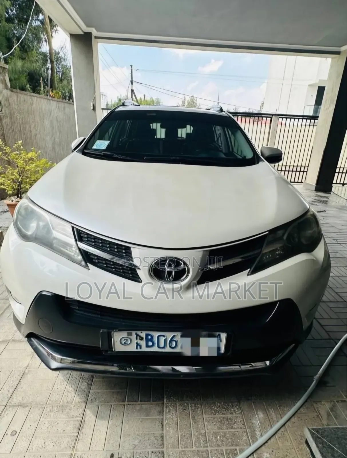 Toyota RAV4 2016 White