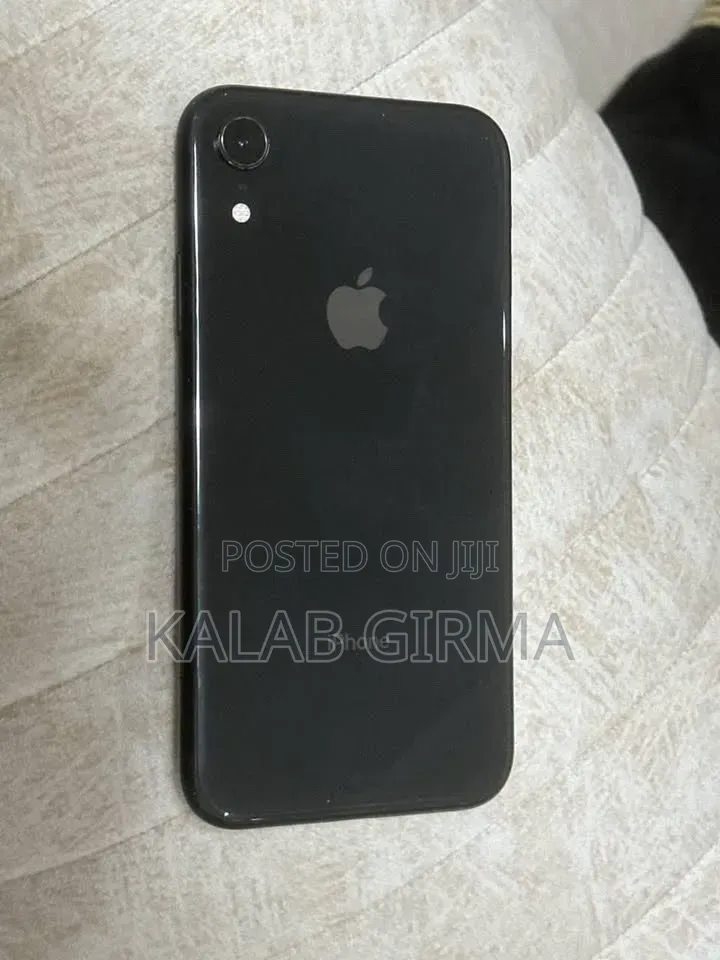 Apple iPhone XR 64 GB Black