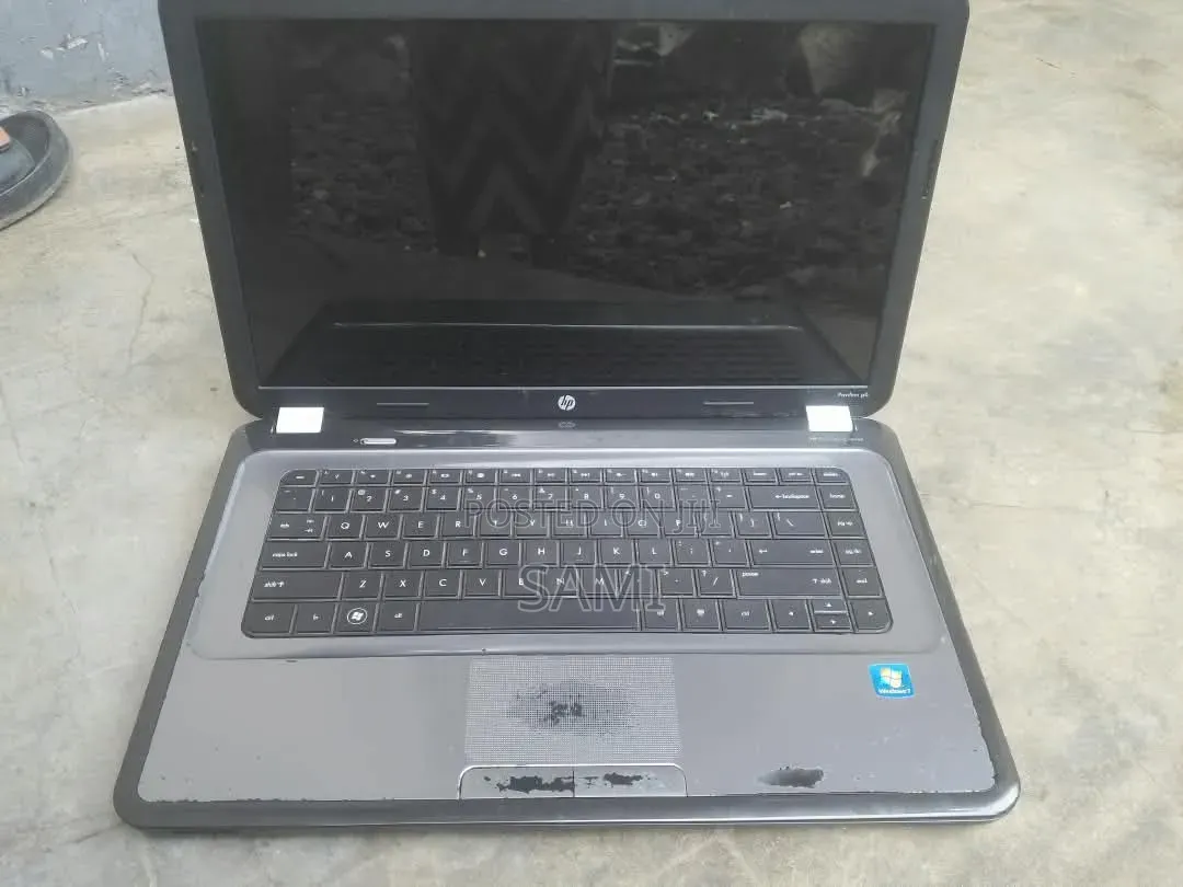 Laptop HP Pavilion G6 4GB AMD A4 HDD+SSD 320GB