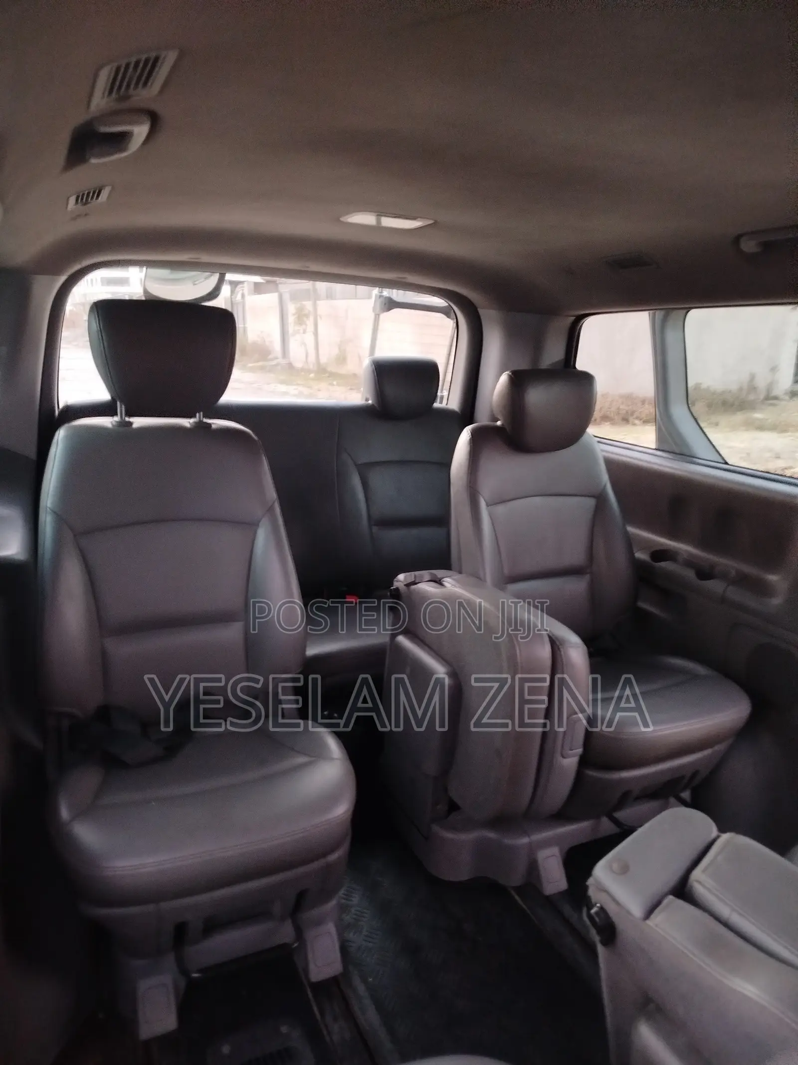 Hyundai Starex 2016 Silver