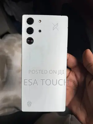 ZTE nubia RedMagic 10 Pro 256 GB White