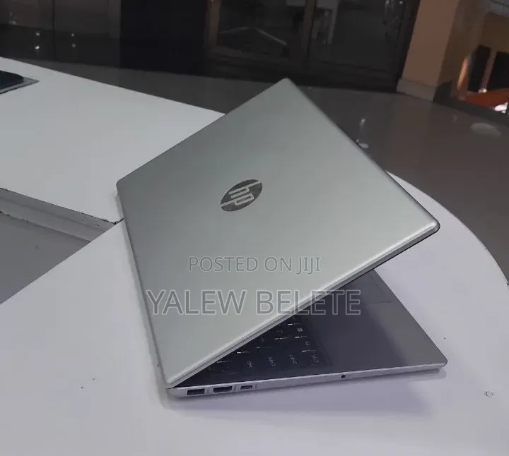 New Laptop HP Stream Notebook 16GB Intel Core i7 SSD 1T