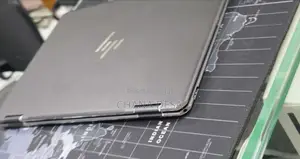 New Laptop HP Spectre 13 16GB Intel Core i7 SSD 512GB