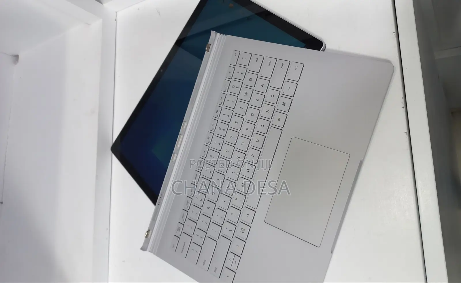 New Laptop Microsoft Surface Book 2 16GB Intel Core i7 SSD 512GB