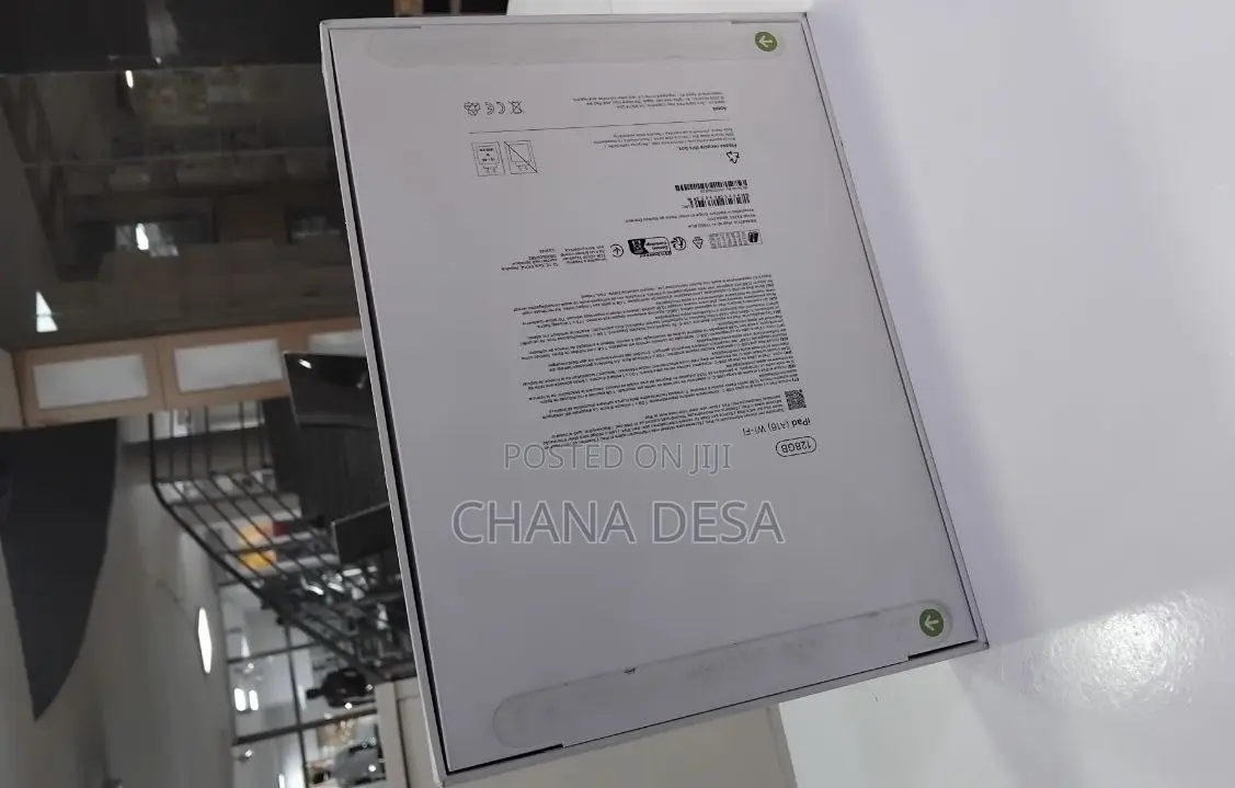 New Apple iPad (2025) 128 GB