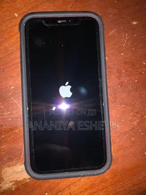 Apple iPhone 11 64 GB White