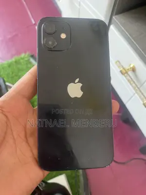 Apple iPhone 12 64 GB