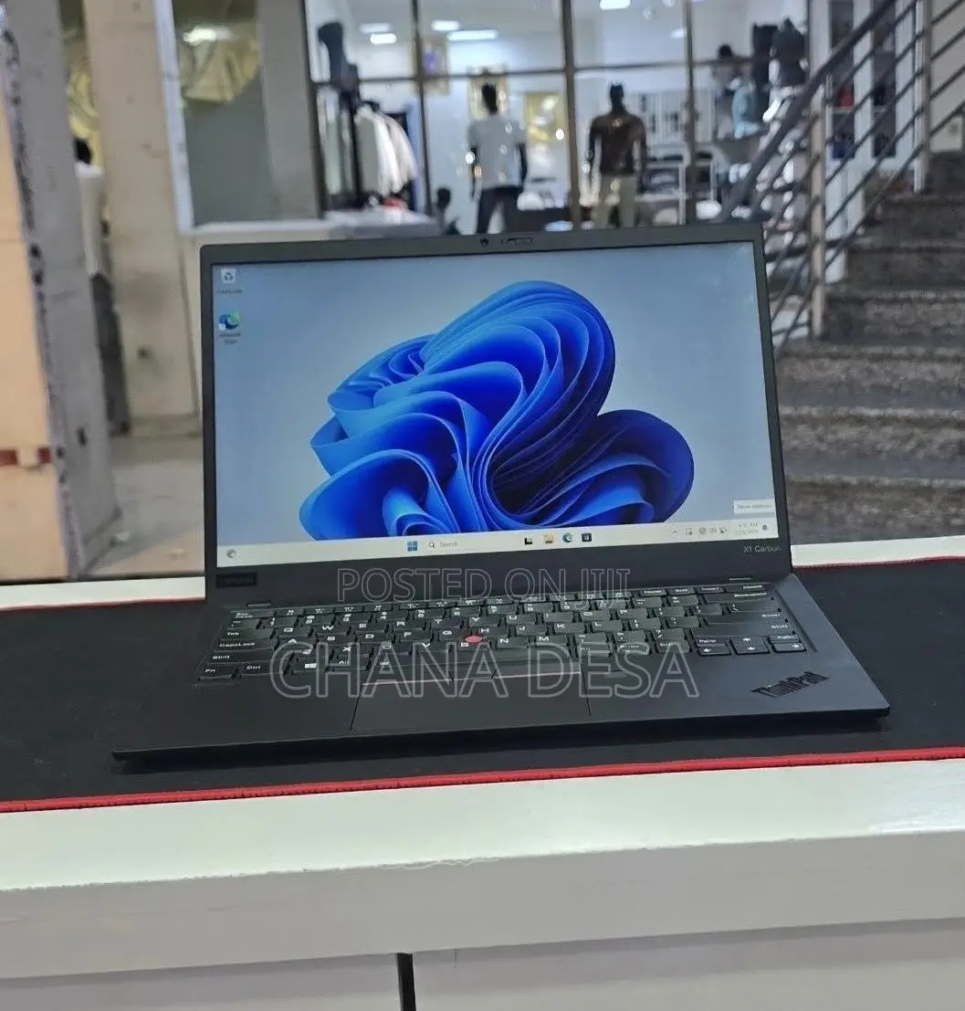 New Laptop Lenovo ThinkPad X1 Carbon 16GB Intel Core i7 SSD 512GB