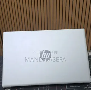 New Laptop HP Pavilion 13 8GB Intel Core i5 SSD 512GB