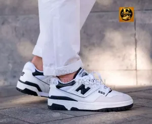 New Balance 550