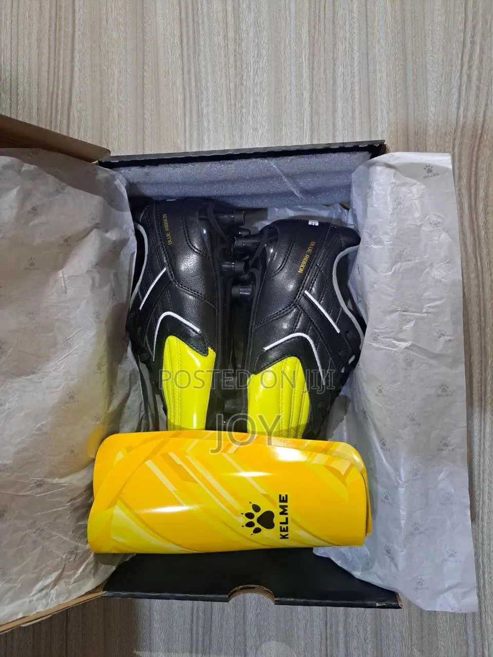 KELME Professional Football Cleats – Black Yellow | Brand New