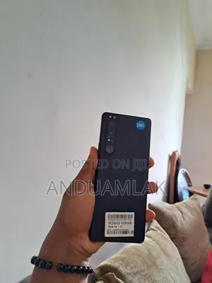 New Sony Xperia 1 III 256 GB Black