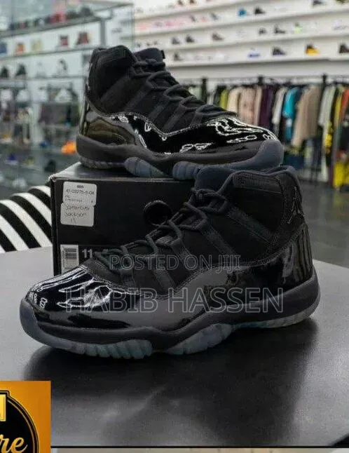 NIKE #Air_Jordan 11