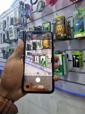 Apple iPhone 11 64 GB Black
