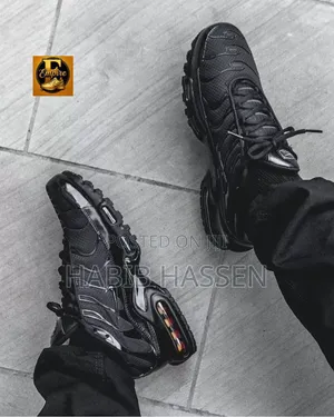 Nike #Air_Max Plus TN “#Triple_Black” #Low Shoes for Men's
