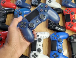 ኦሪጅናል Ps4 ጆይስቲክ (ከዱባይ የመጣ) - አዲስ