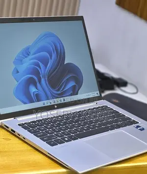 New Laptop HP EliteBook 630 G10 16GB Intel Core i7 SSD 512GB