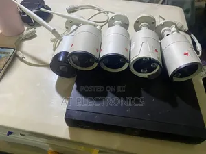 Cameras - MULTISTAR NVR/DVR +4 in/Out Door
