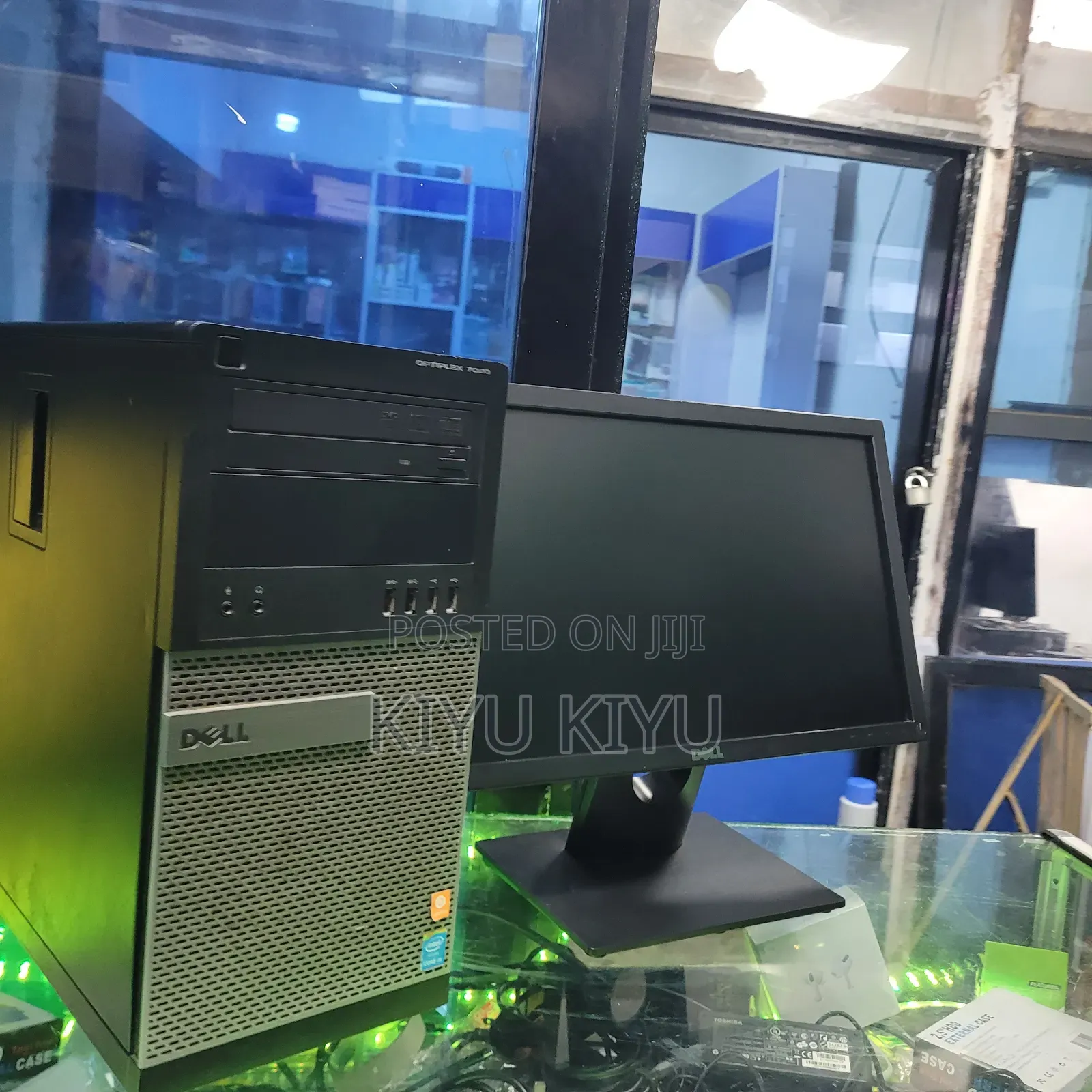 New Desktop Computer Dell Optiplex 7020 4GB Intel Core i5 HDD 500GB
