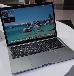 New Laptop Apple MacBook Pro 2020 M1 8GB Apple M1 Pro SSD 256GB