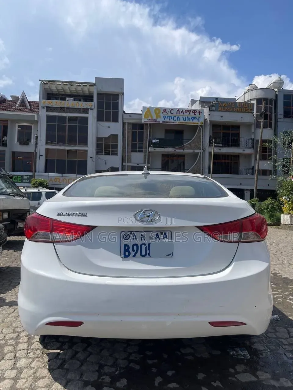 Hyundai Elantra 2015 White