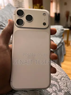 New Apple iPhone 17 Pro Max 256 GB Silver