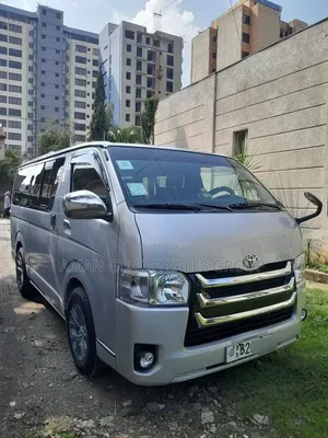 Toyota HiAce 2007 Silver
