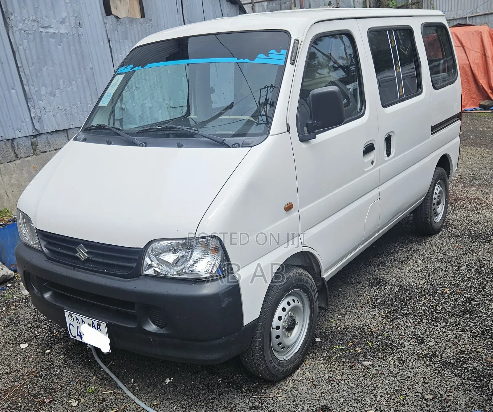 Suzuki Eeco 2023 White