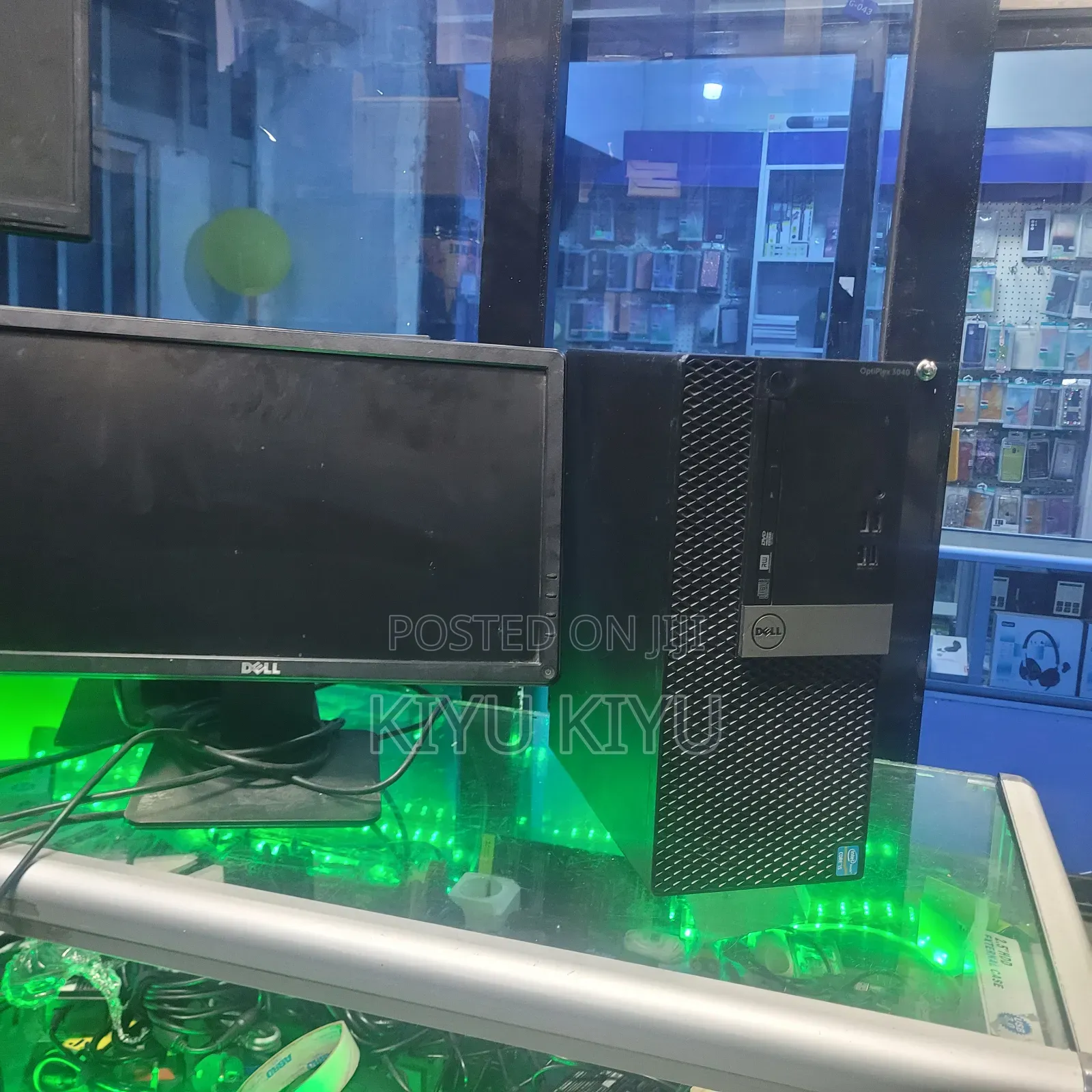 New Desktop Computer Dell Optiplex 3040 4GB Intel Core i5 HDD 500GB